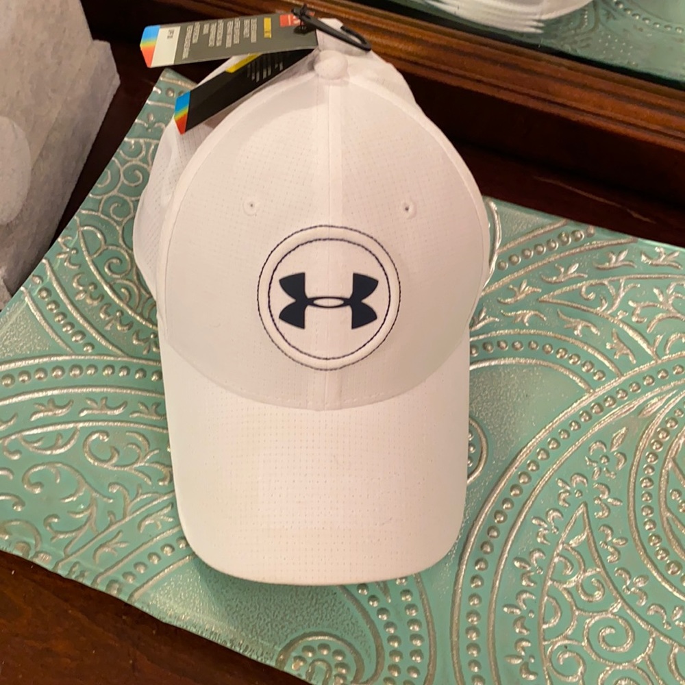 Under Armour Hat (ball cap)